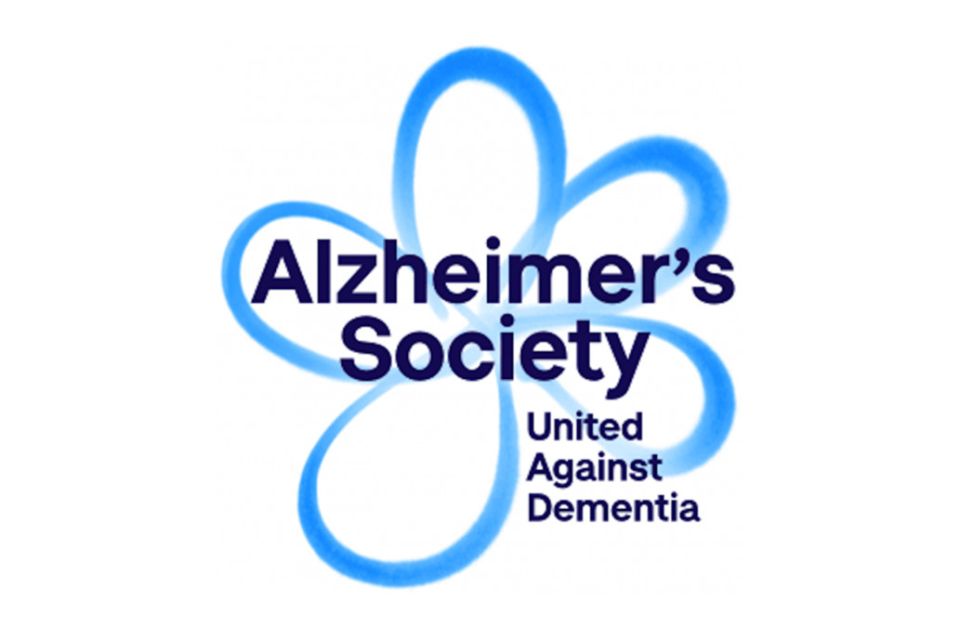 Former rugby stars Shane Williams and Ben Kay sign up for research into dementia links with sport